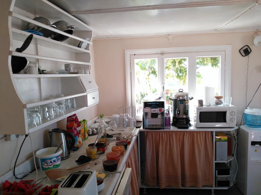 Odyssey Guest House Bergama Exteriör bild