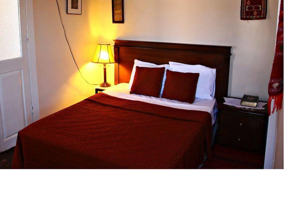 Odyssey Guest House Bergama Exteriör bild
